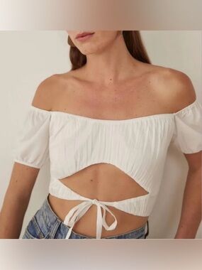 Reformation Pimenta Top in White size 6